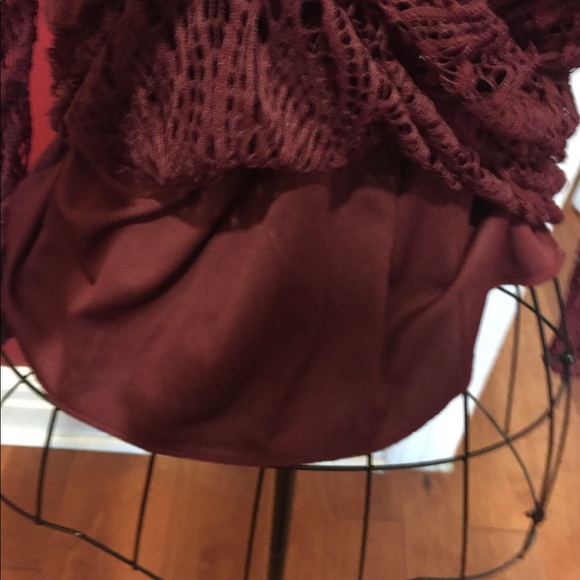 Burgundy Lace Blouse - Picture 3 of 8